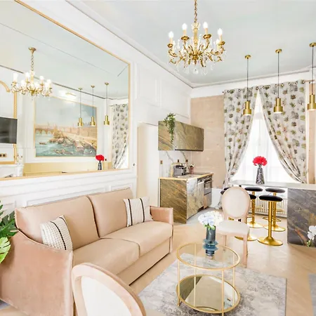 Апартаменты Merveil -luxury -champs Elysees-haussmann Ii
